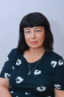 Педагогический работник Константинова Елена Александровна